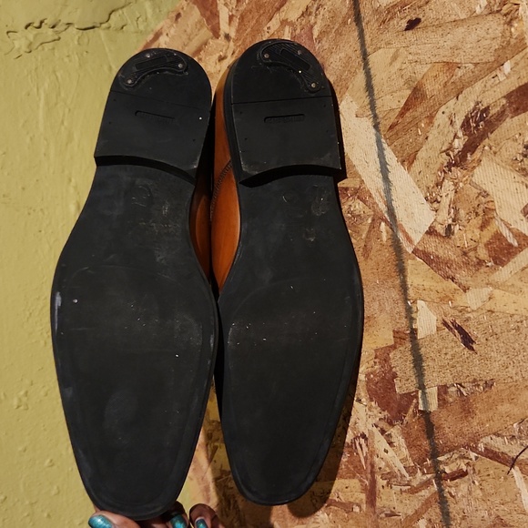Cole Hann Shoes - Picture 4 of 4